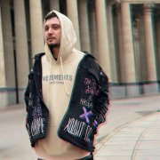 Йович - Что ей снится?