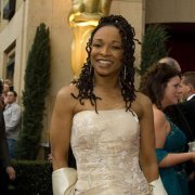 Siedah Garrett