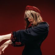 Lissa - Стучи, выбивая дверь