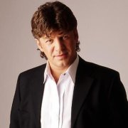 Феликс Царикати