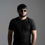 Ислам Итляшев