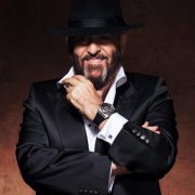 Михаил Шуфутинский