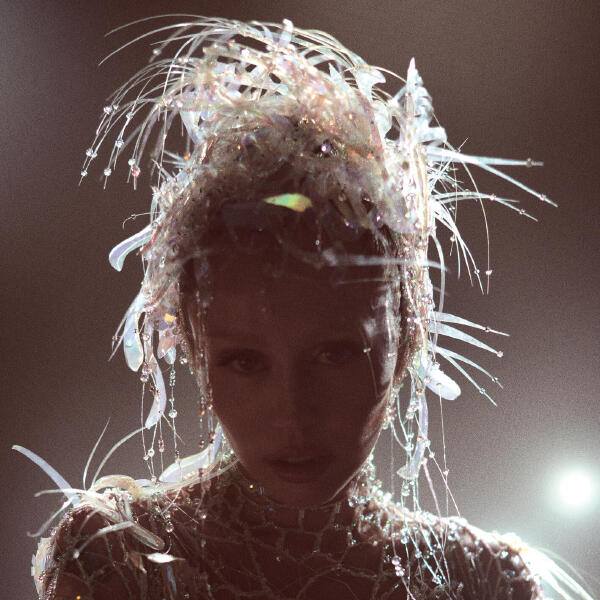 Miley Cyrus, David Byrne - Lockdown (feat. David Byrne)