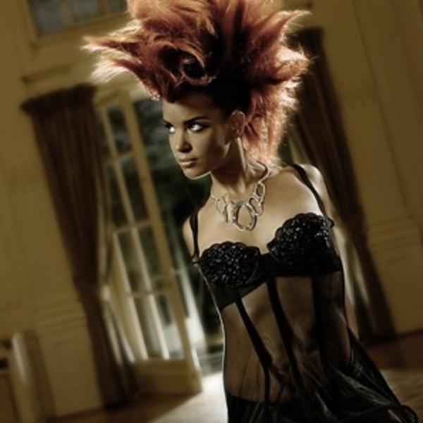 Eva Simons